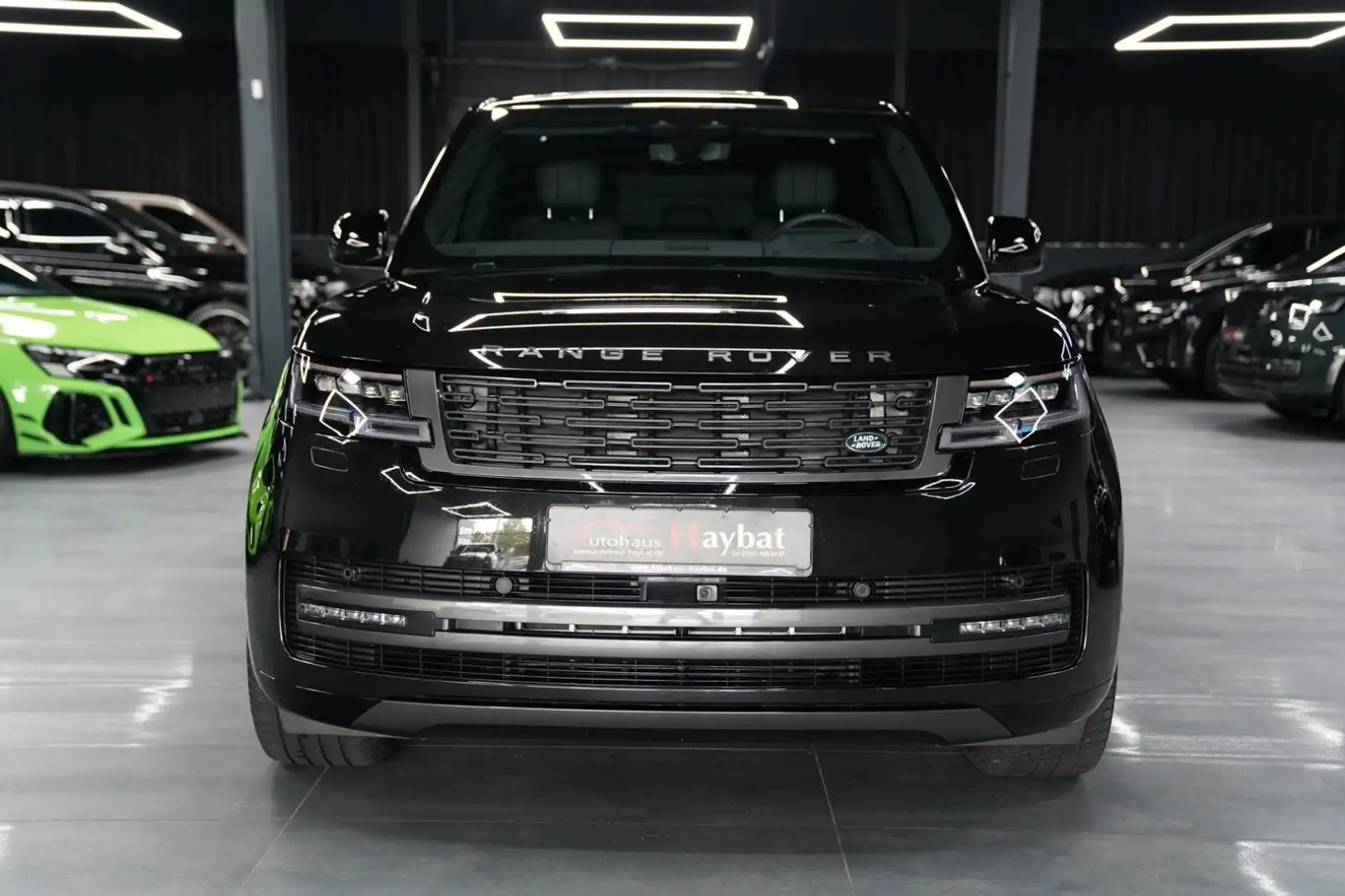Land Rover Range Rover D350 HSE Black-Pano-Sitzklima-23" Black - 2