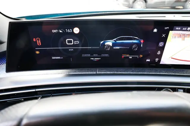Peugeot 3008 view 18