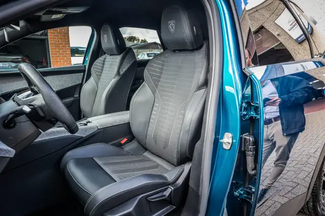 Peugeot 3008 view 14