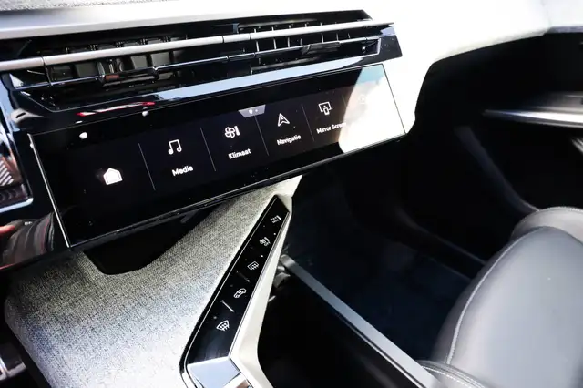 Peugeot 3008 view 15