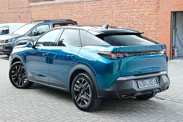 Peugeot 3008 view 7