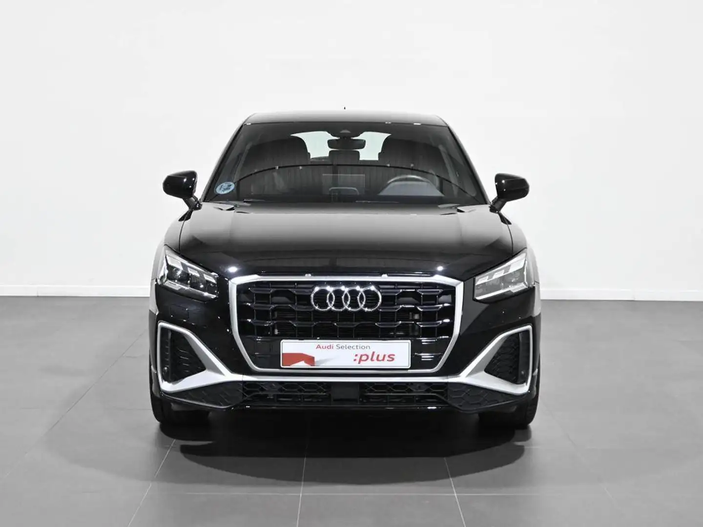 Audi Q2 35 TDI Adrenalin S tronic 110kW Negro - 2