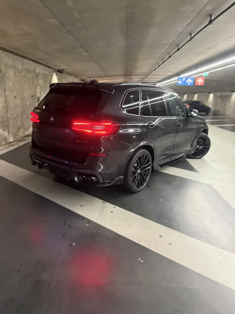 BMW X5 M-Sport High Exec. M-Sport stoelen, Custom bodykit Zwart - 2