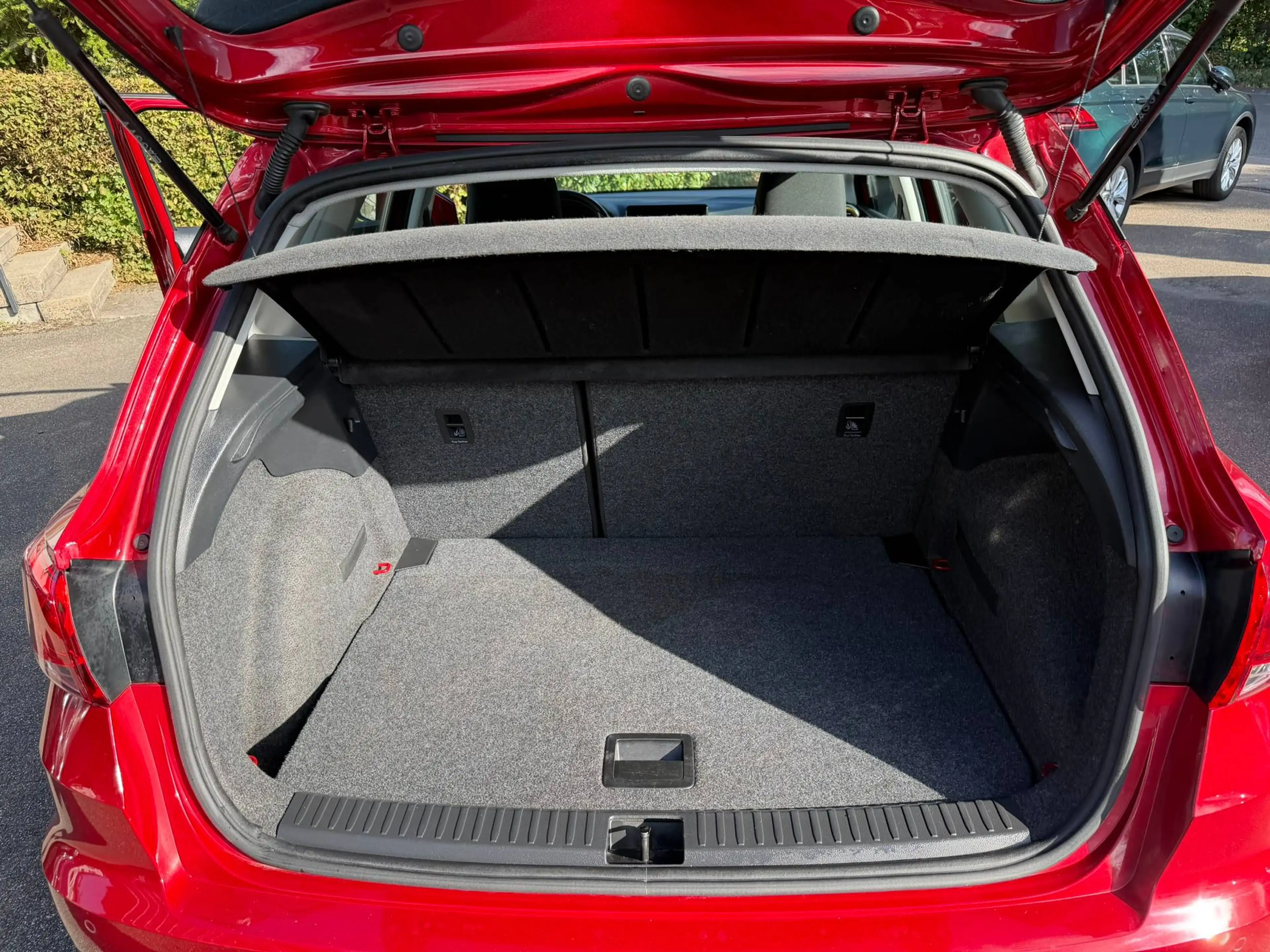 SEAT Arona 1.0 TSI Style DSG | ACC | Apple Carplay | Kamera | — photo 15