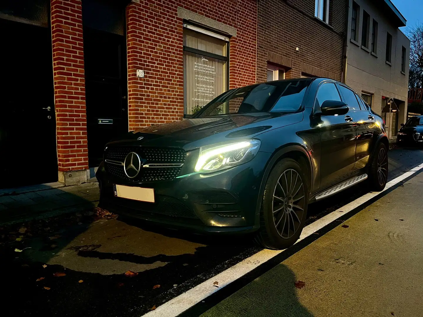 Mercedes-Benz GLC 350 Glc 350d 4MATIC AMG PACK Zwart - 1