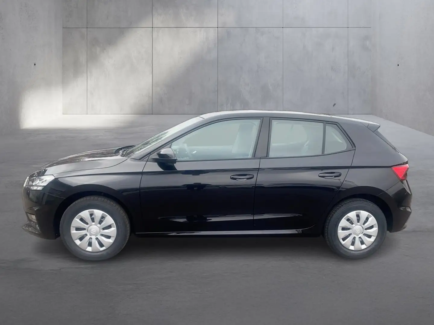 Skoda Fabia Essence Schwarz - 2