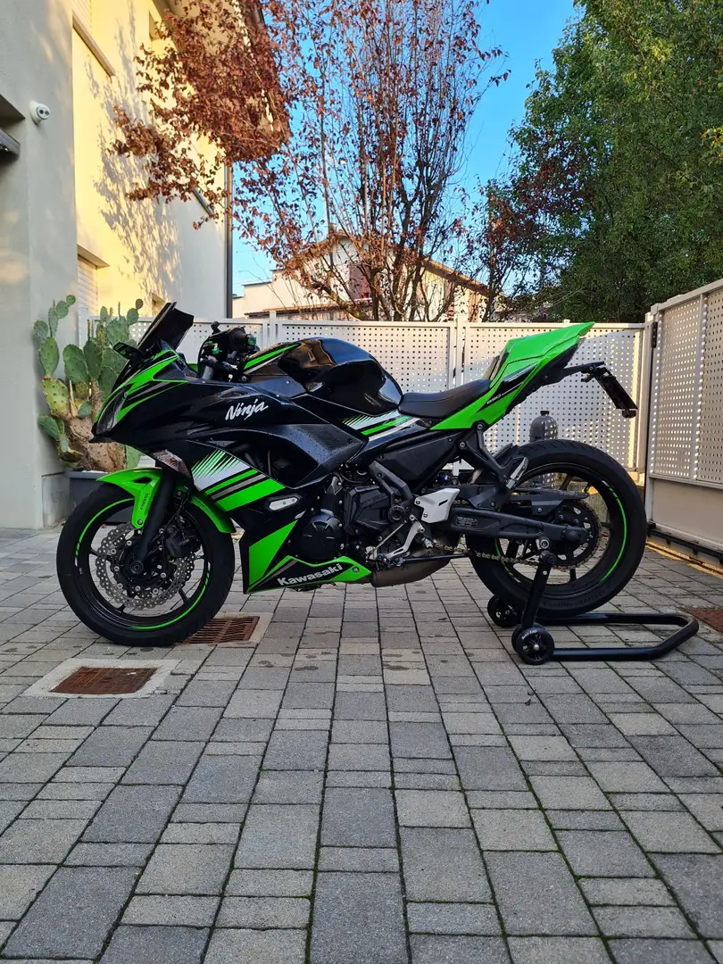 Kawasaki Ninja 650 KRT Edition performance Vert - 2