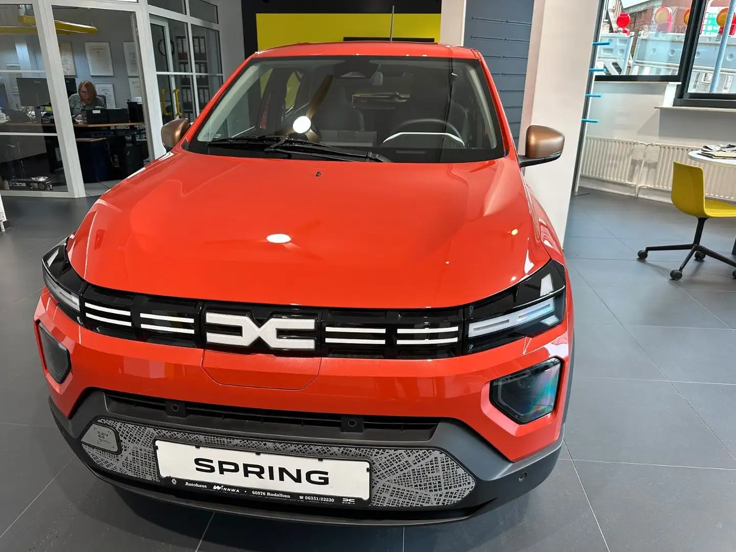 Dacia Spring NEUER Spring Extreme Electric 65 Rojo - 2
