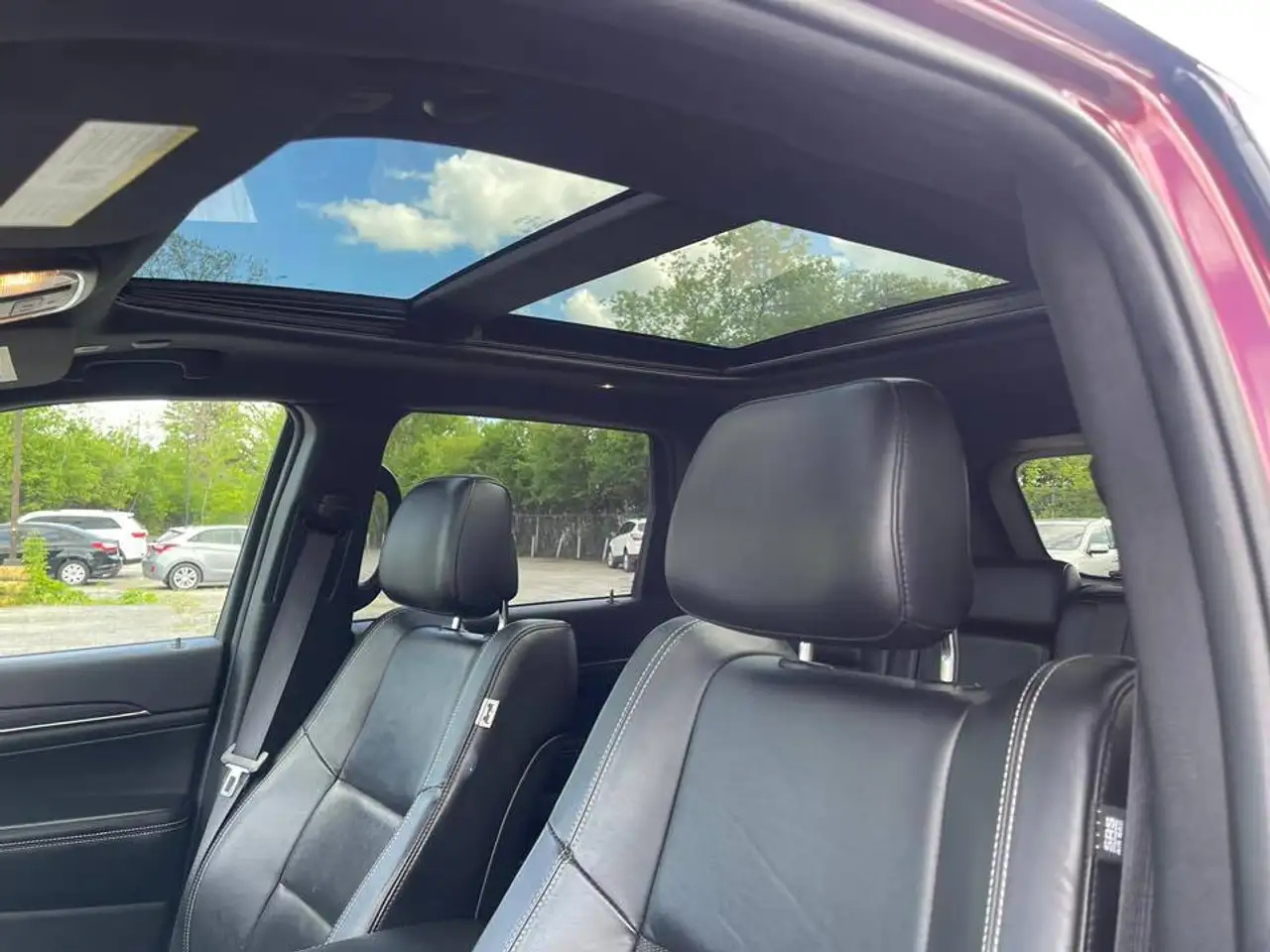 Jeep Grand Cherokee снимка Jeep Grand Cherokee