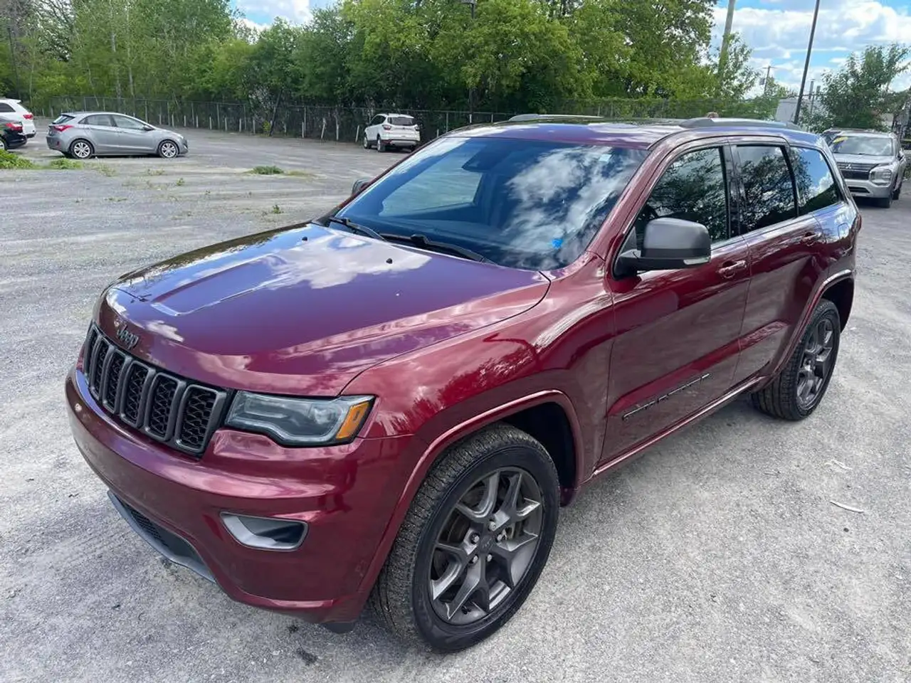 Jeep Grand Cherokee снимка Jeep Grand Cherokee