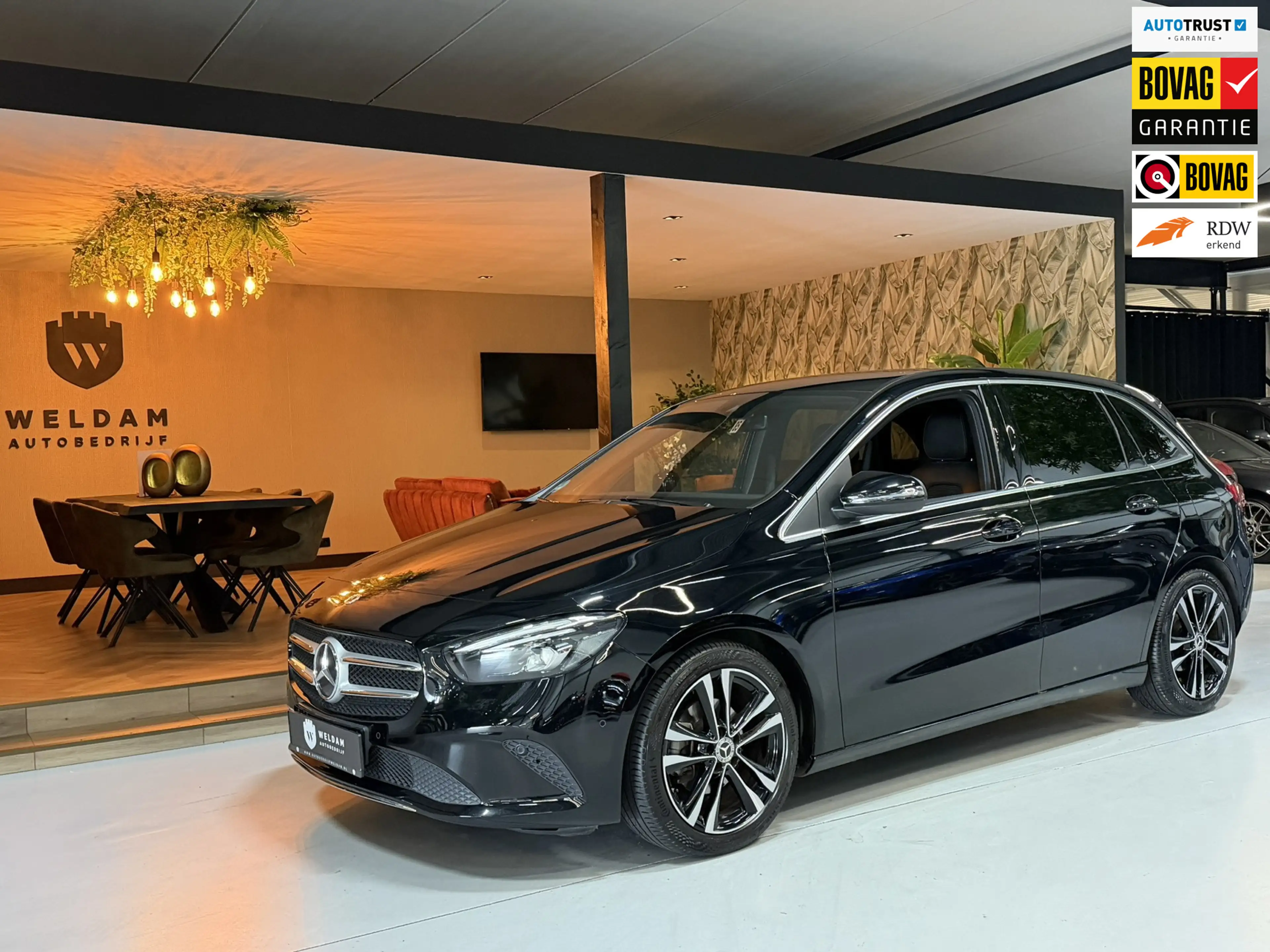 Mercedes-Benz B 180 Business Solution|Matrix LED|MBUX|Virtual Cockpit|