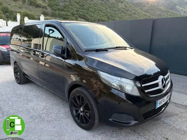 Mercedes-Benz V 220 220d Largo Avantgarde