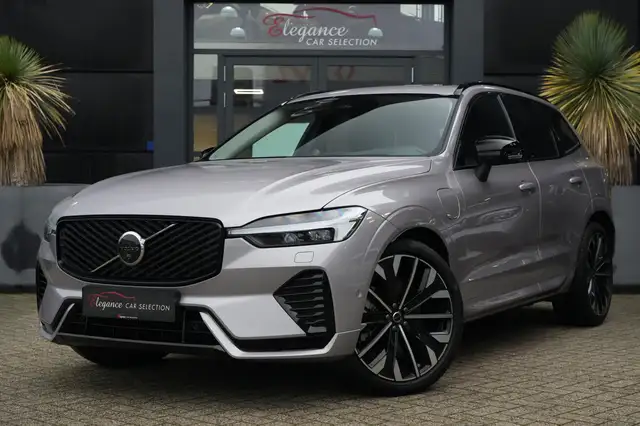 Volvo XC60 2.0 T8 Plug-in hybrid Facelift AWD Ultra Dark 455p