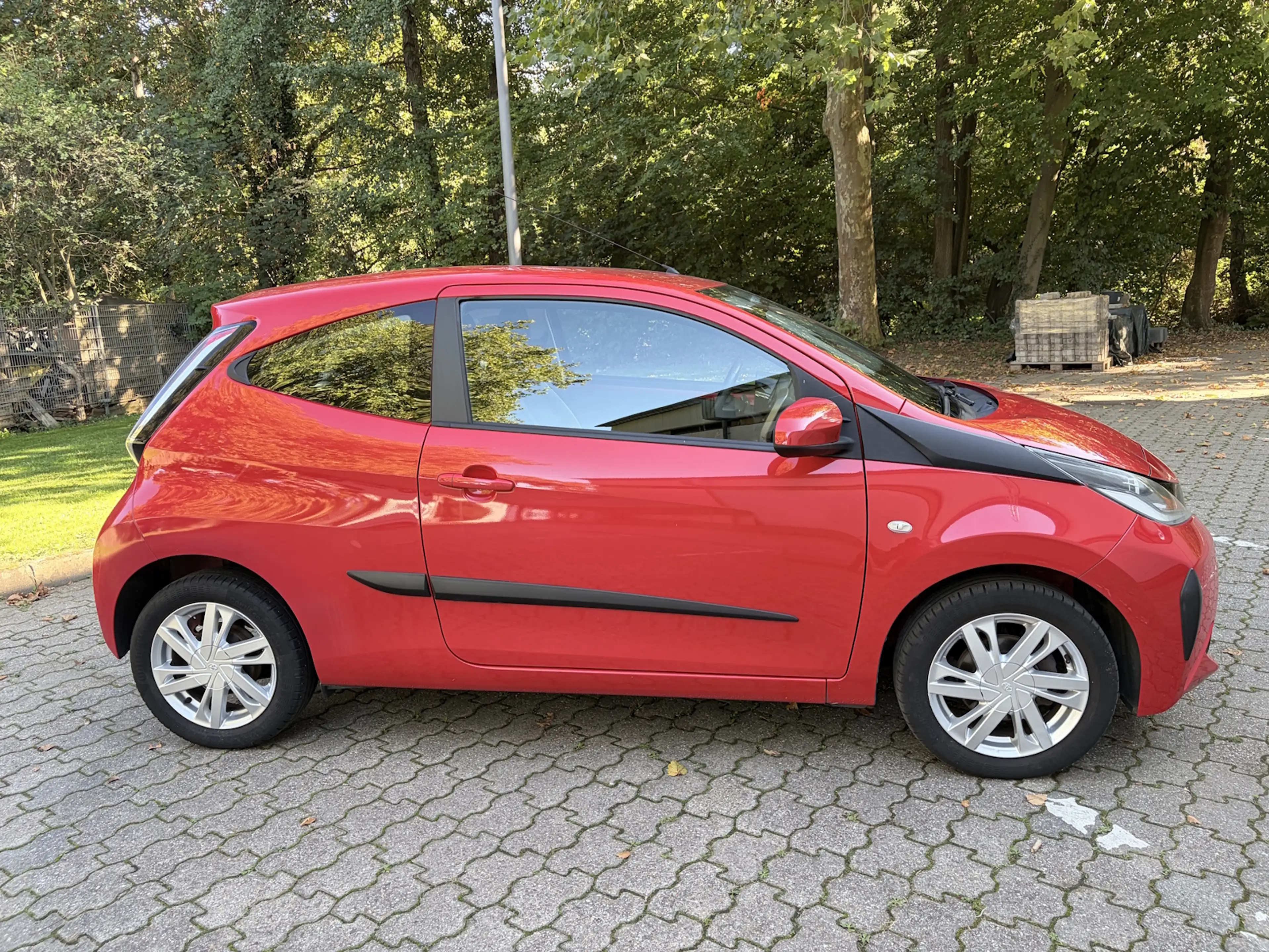 Toyota Aygo X Aygo x-play touch — photo 3
