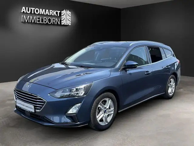 Ford Focus view 4