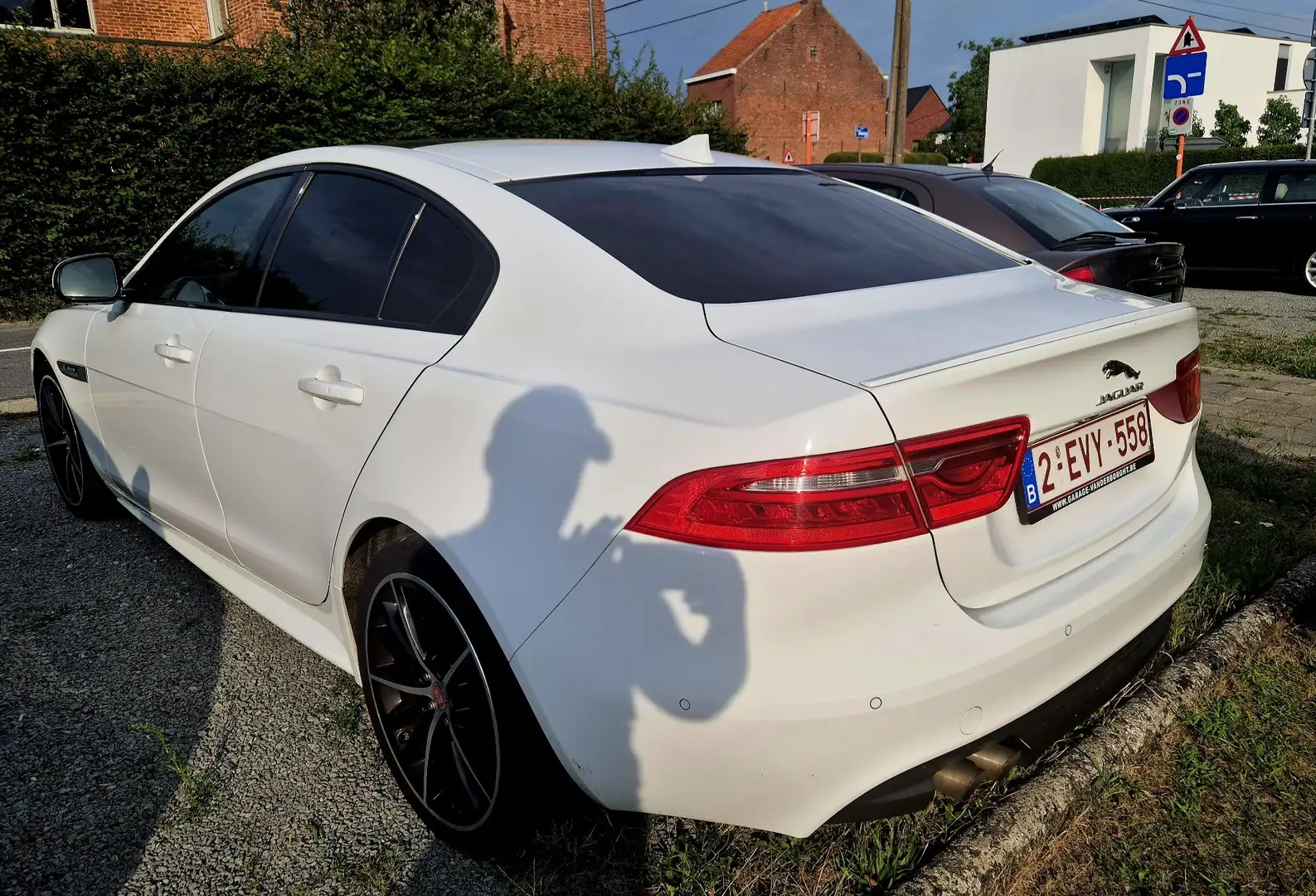 Jaguar XE 20d Aut. R-Sport - 2