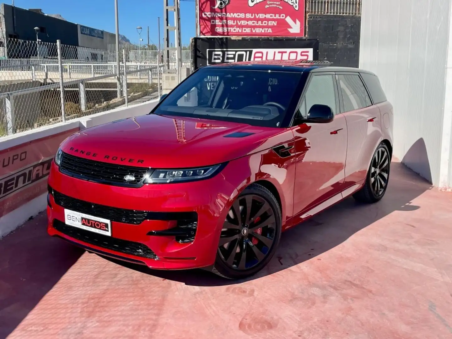 Land Rover Range Rover Sport 3.0 i6 PHEV Dynamic HSE 440 Rosso - 1