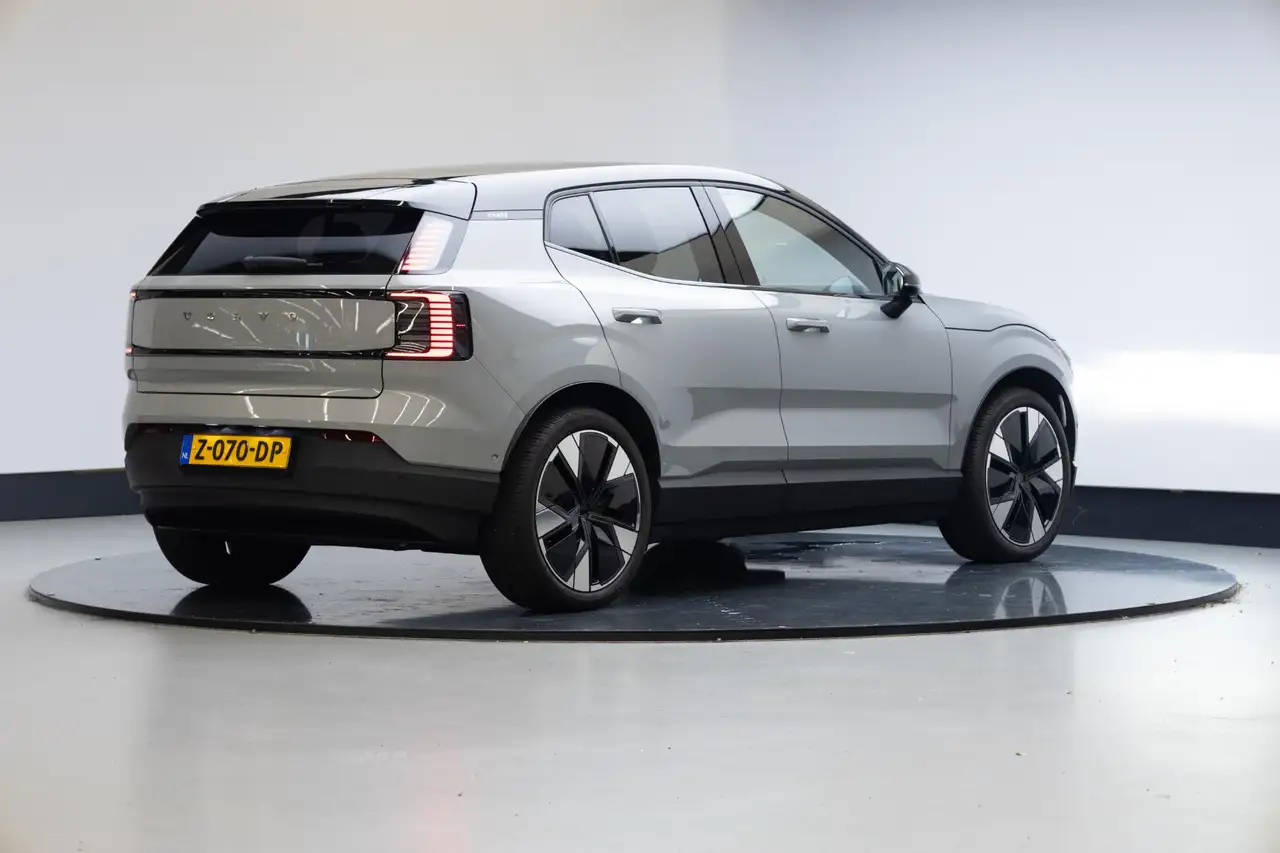 Volvo EX30 Twin Motor Performance Ultra 69 kWh Pano Keyle, миниатюра 15