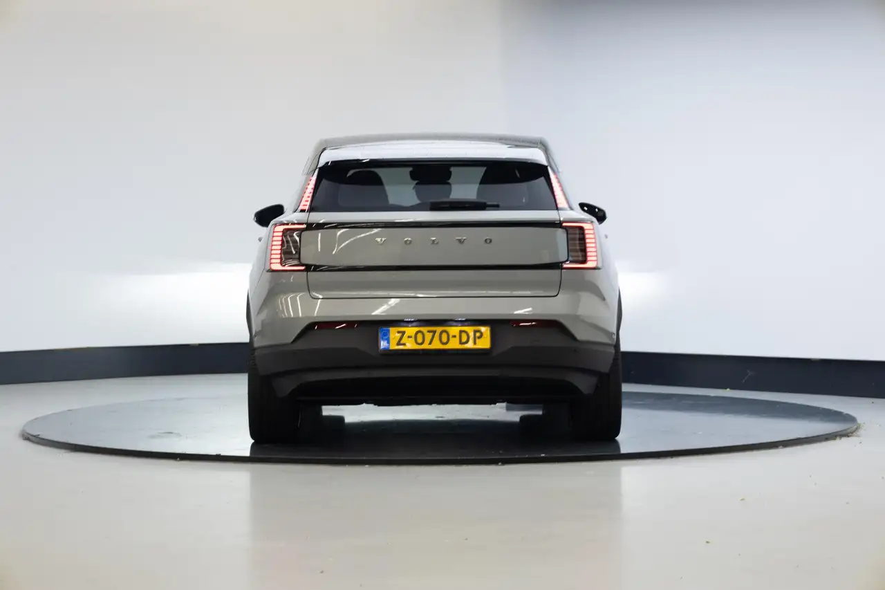 Volvo EX30 Twin Motor Performance Ultra 69 kWh Pano Keyle, миниатюра 17