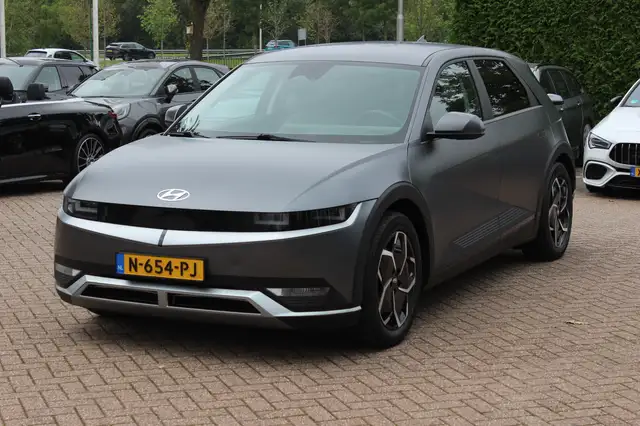Hyundai IONIQ 5 view 7