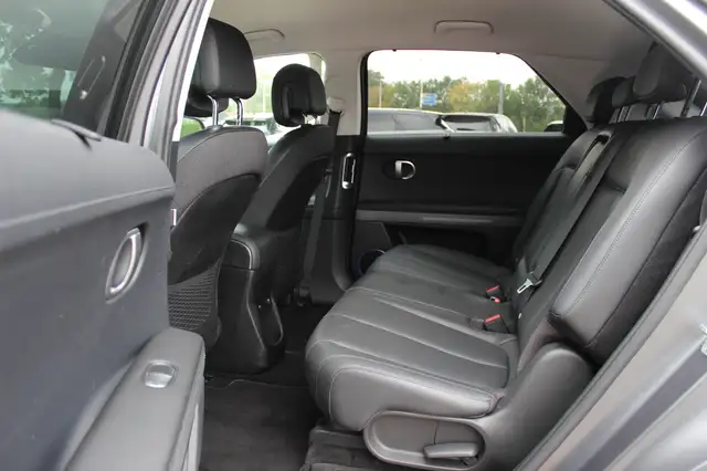 Hyundai IONIQ 5 view 11