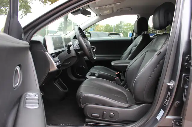 Hyundai IONIQ 5 view 10