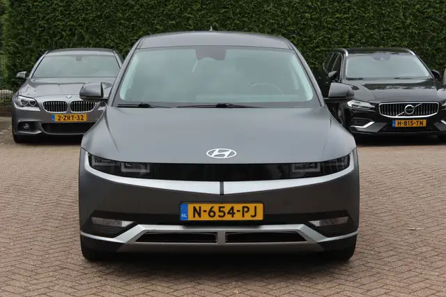 Hyundai IONIQ 5 view 16