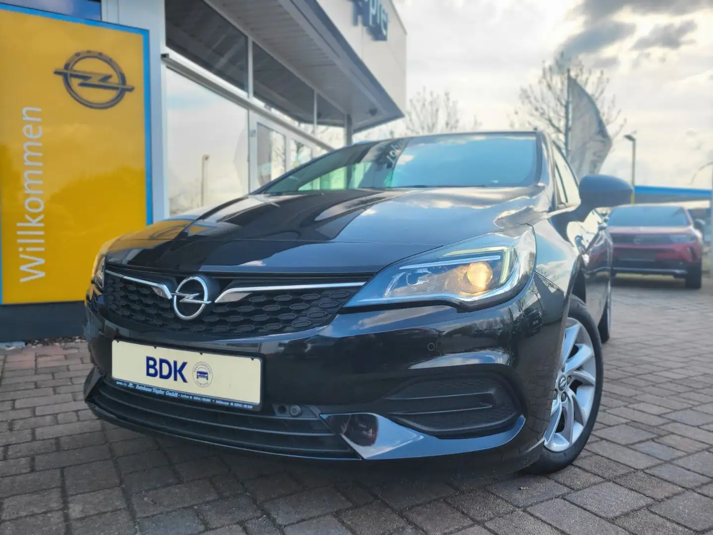 Opel Astra K ST mit 9 Stufen Automatik *1-Hand Opel* Schwarz - 2