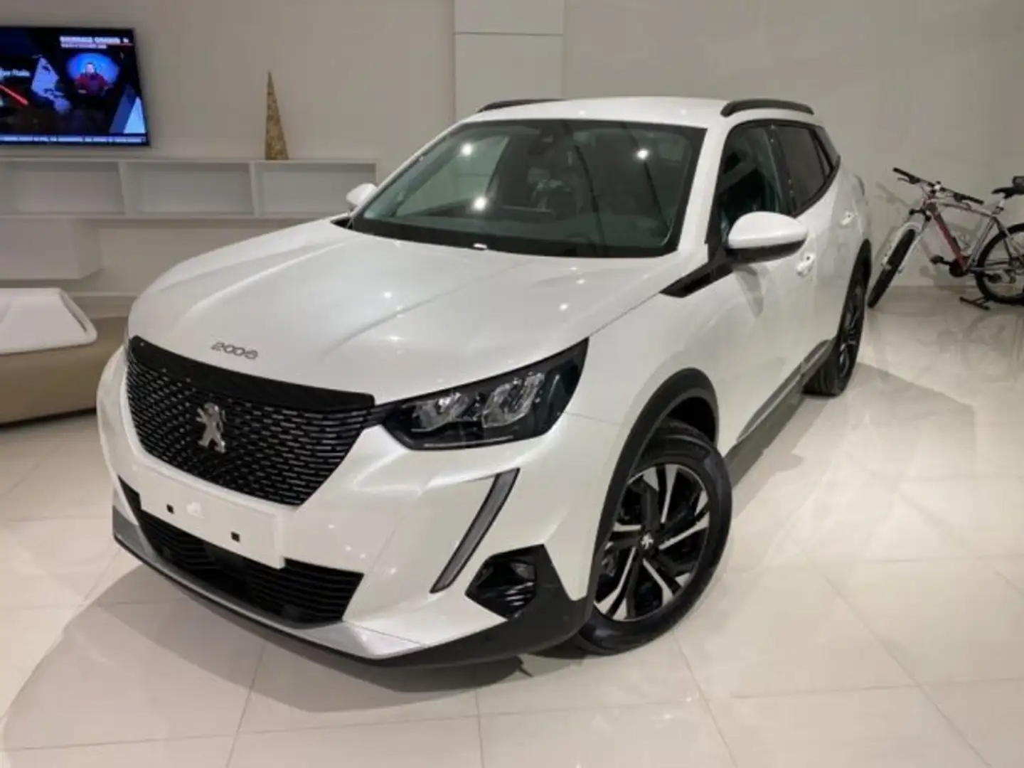 Peugeot 2008 1.5BlueHdi 130CV S&S EAT8 GT Pack Blanc - 1