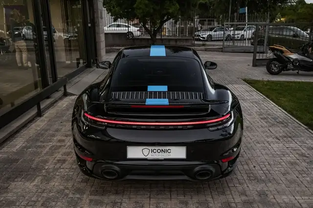 Porsche 992 view 6