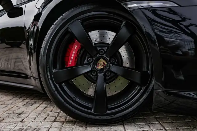 Porsche 992 view 2