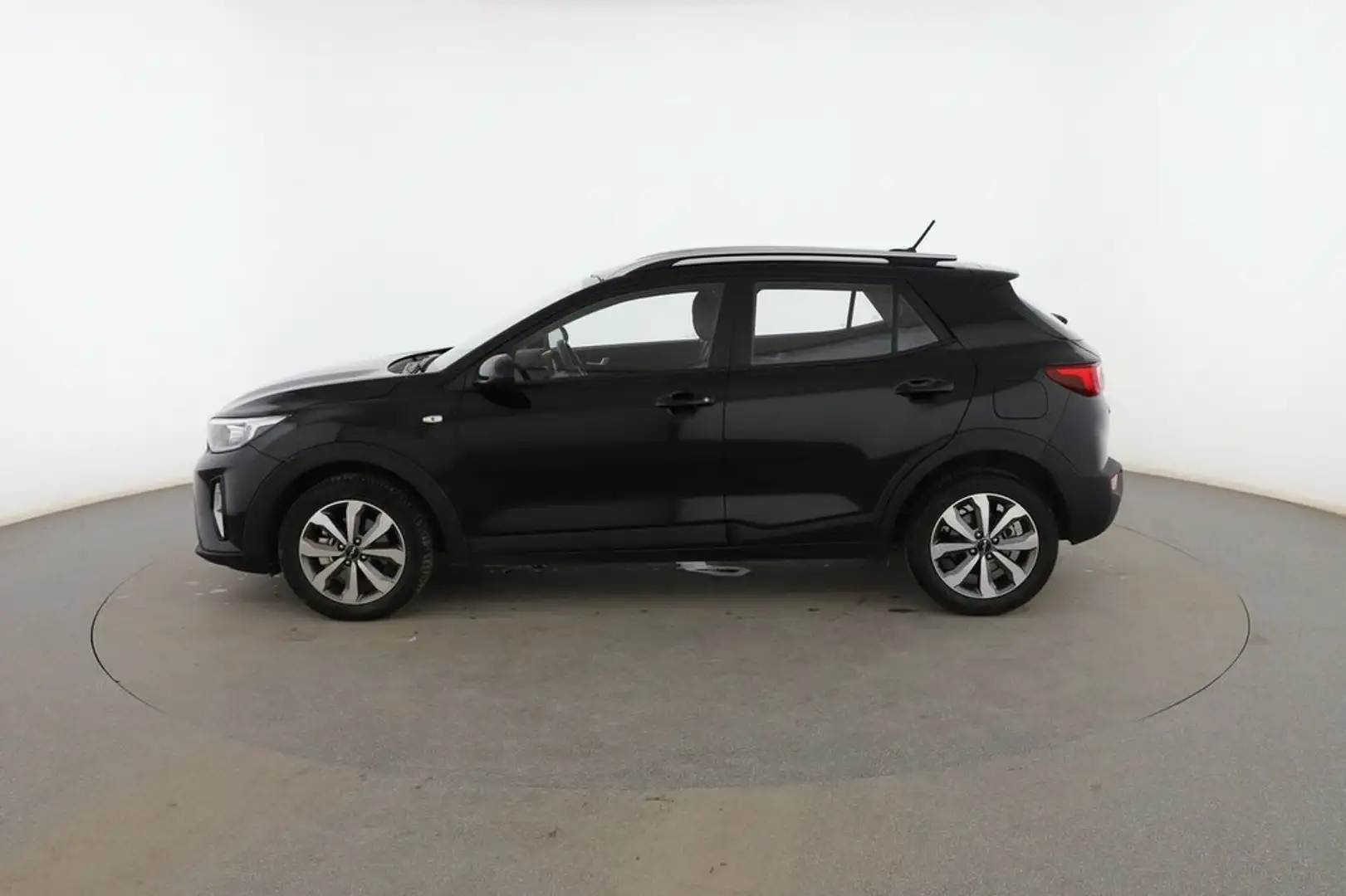 Kia Stonic 1.2 DPi Concept Negro - 2
