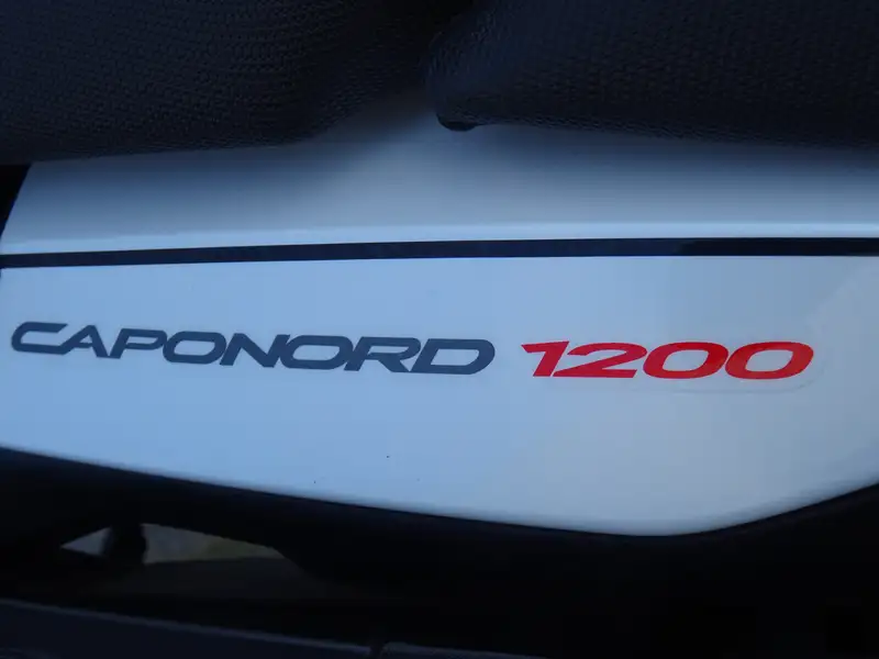 Aprilia Caponord 1200 - foto 8
