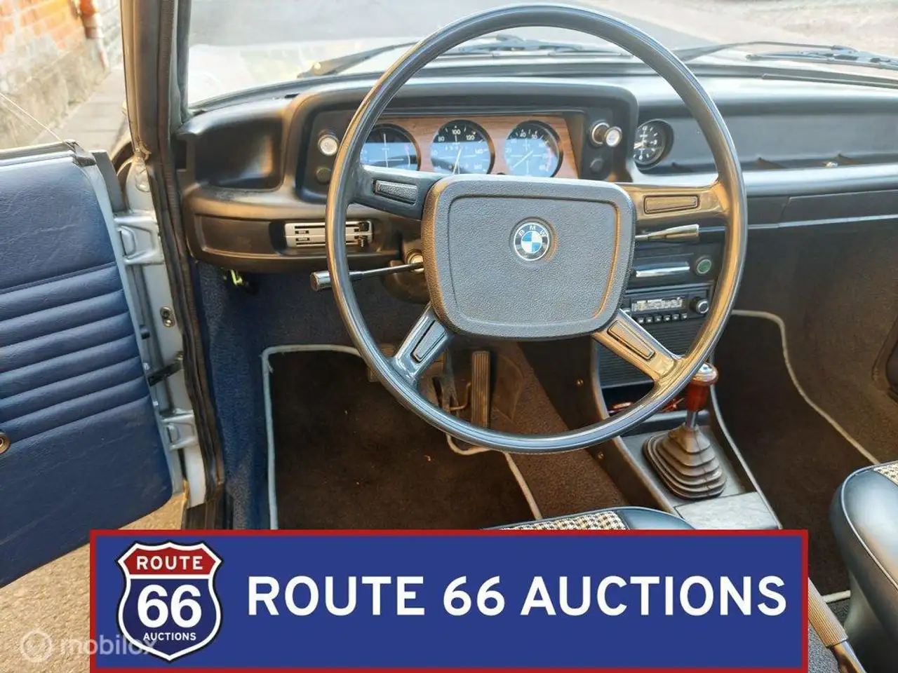BMW 2002 Cabriolet | 1974 | Route 66 Auctions, foto 2