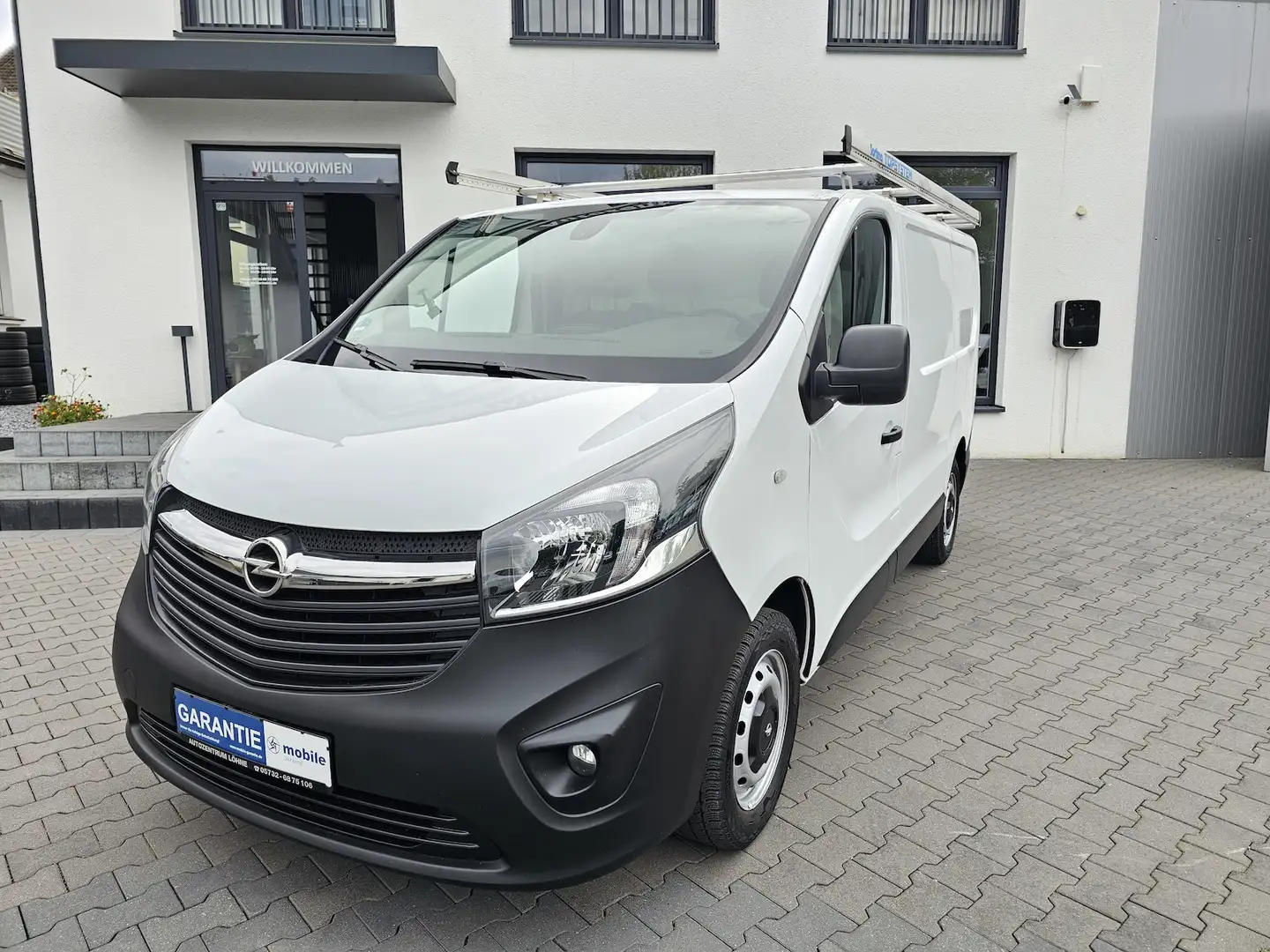 Opel Vivaro B L1H1 2,9t 1.HD KLIMA TEMPOMAT NAVI Blanc - 1