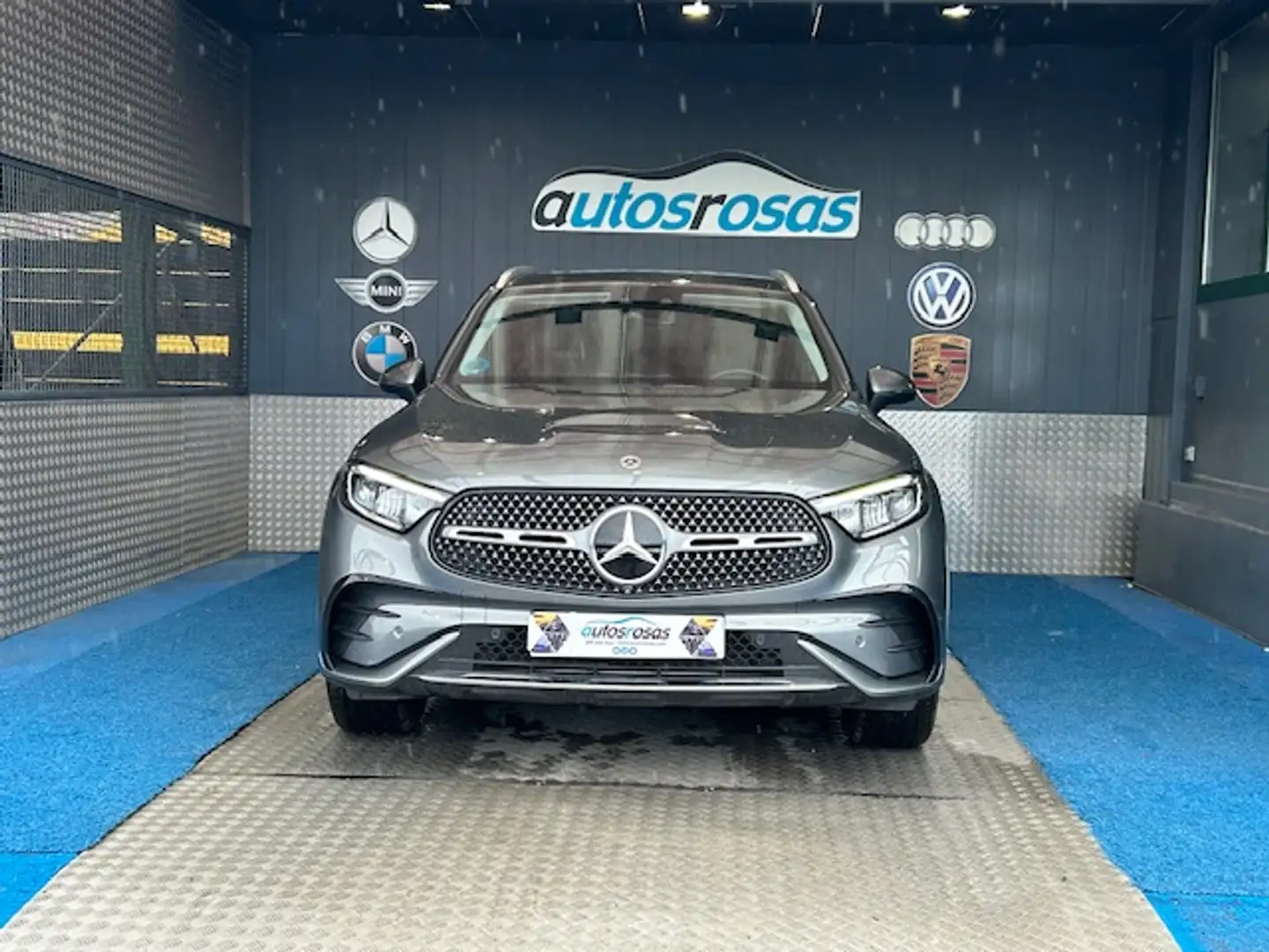 Mercedes-Benz GLC 300 300d 4Matic 9G-Tronic Gris - 2