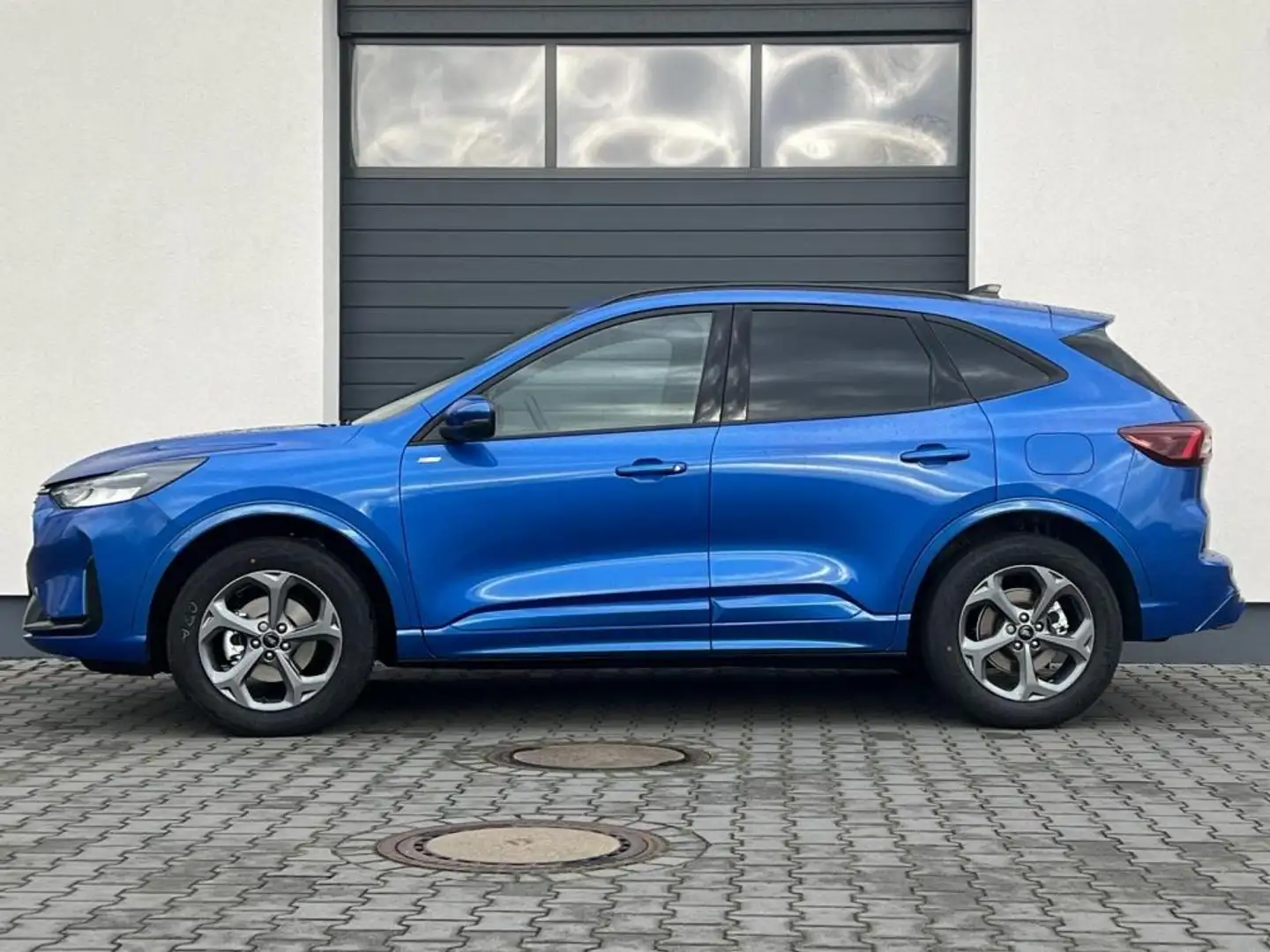 Ford Kuga ST-Line 2,5 Duratec FHEV CVT Allrad 134kW 5 Jah... - 1