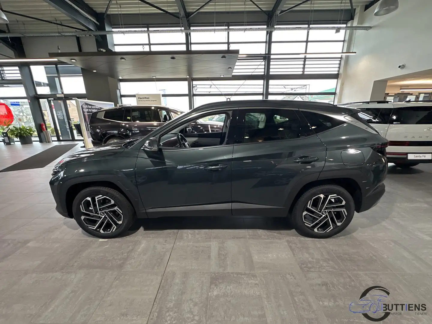 Hyundai TUCSON T-GDi HEV Shine Vert - 2