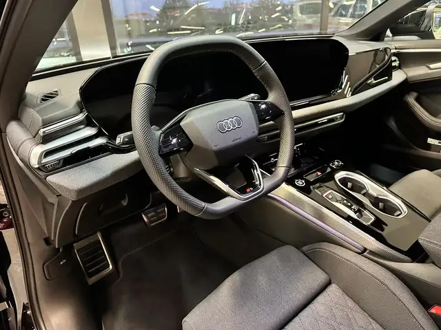 Audi A6 view 13