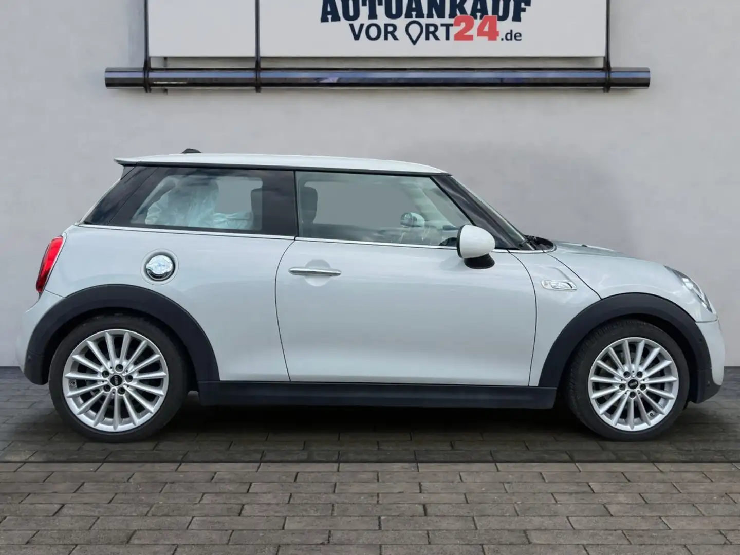 MINI Cooper SD *Aut.* Klima Navi Leder Einparkhilfe Sitzheizung Plateado - 2