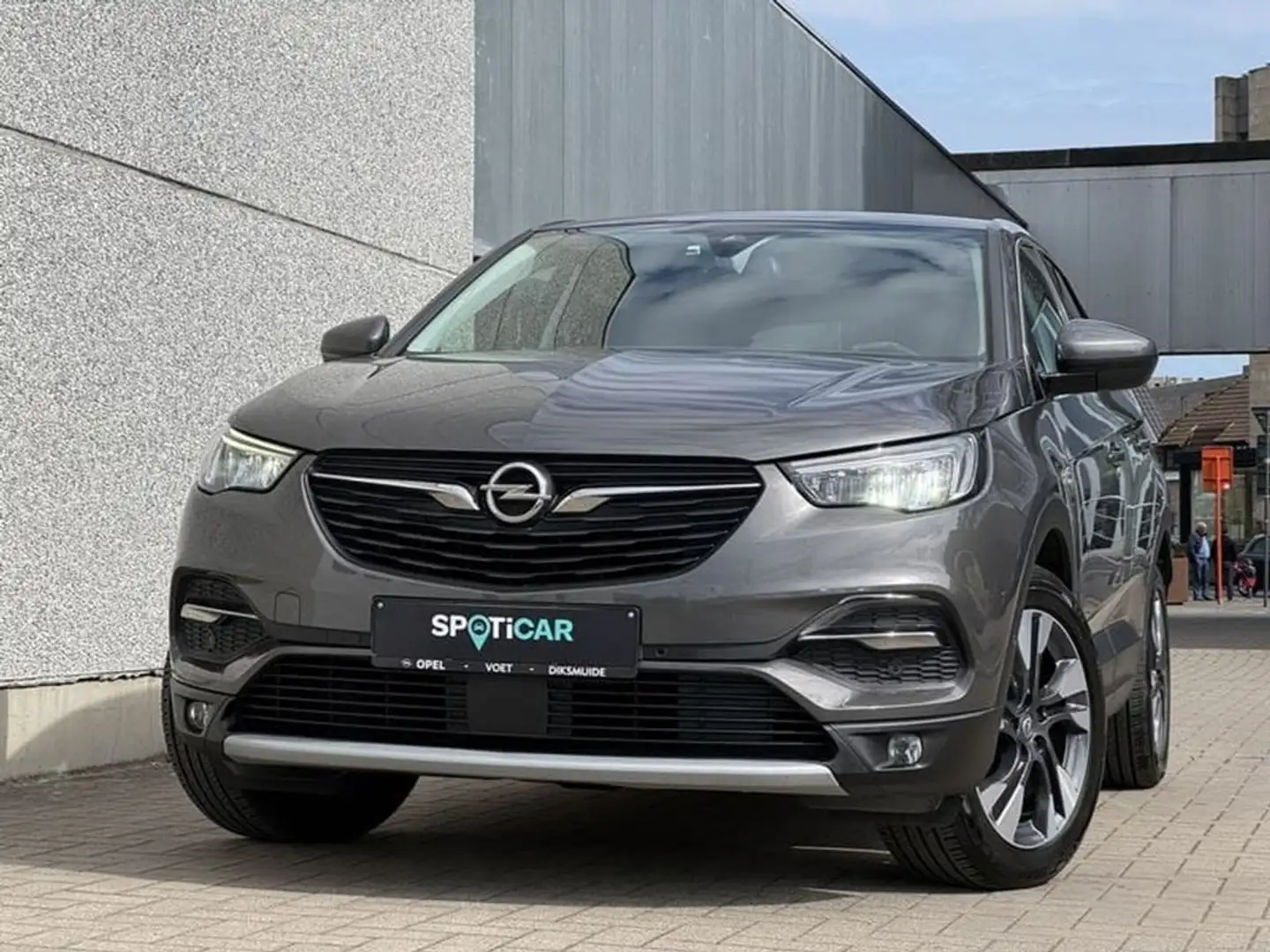 Opel Grandland X 1.5TD 130PK GPS/CAMERA/KEYLESS/ELEKTR. KOFFER Grijs - 1