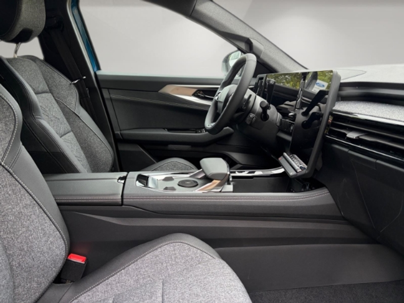 Renault Austral Techno Full Hybrid E-Tech 200 ALLRADLENKUNG PREMIU — photo 14