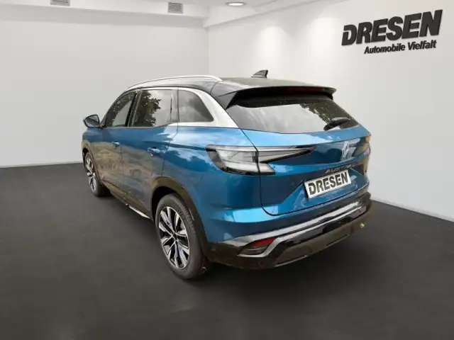 Renault Austral view 4
