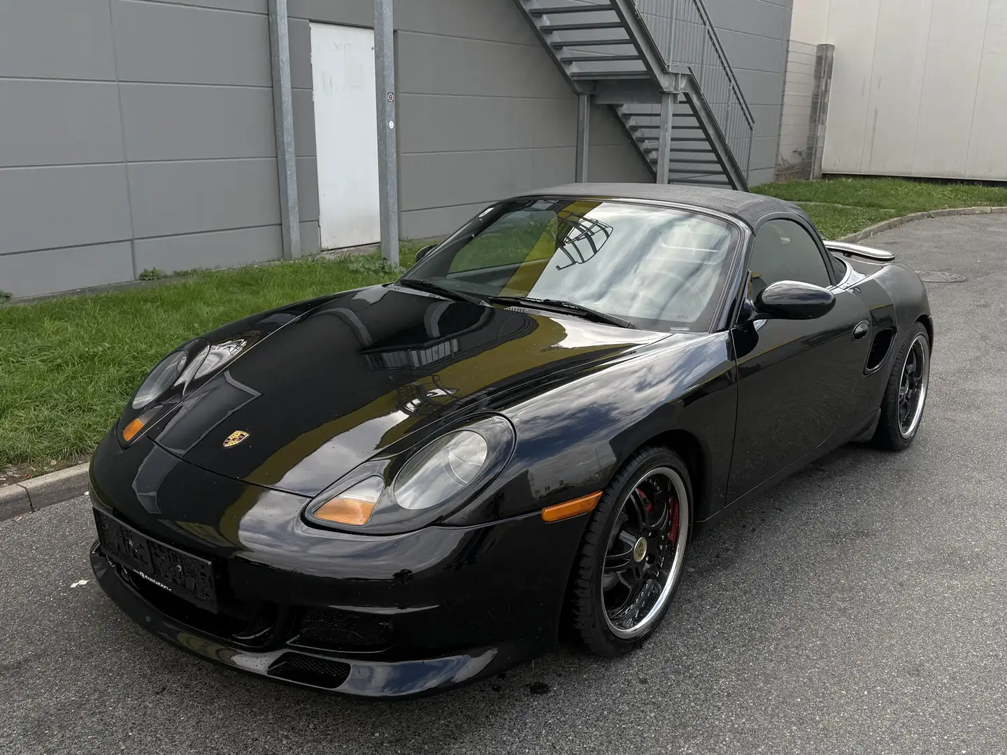 Porsche Boxster - 1