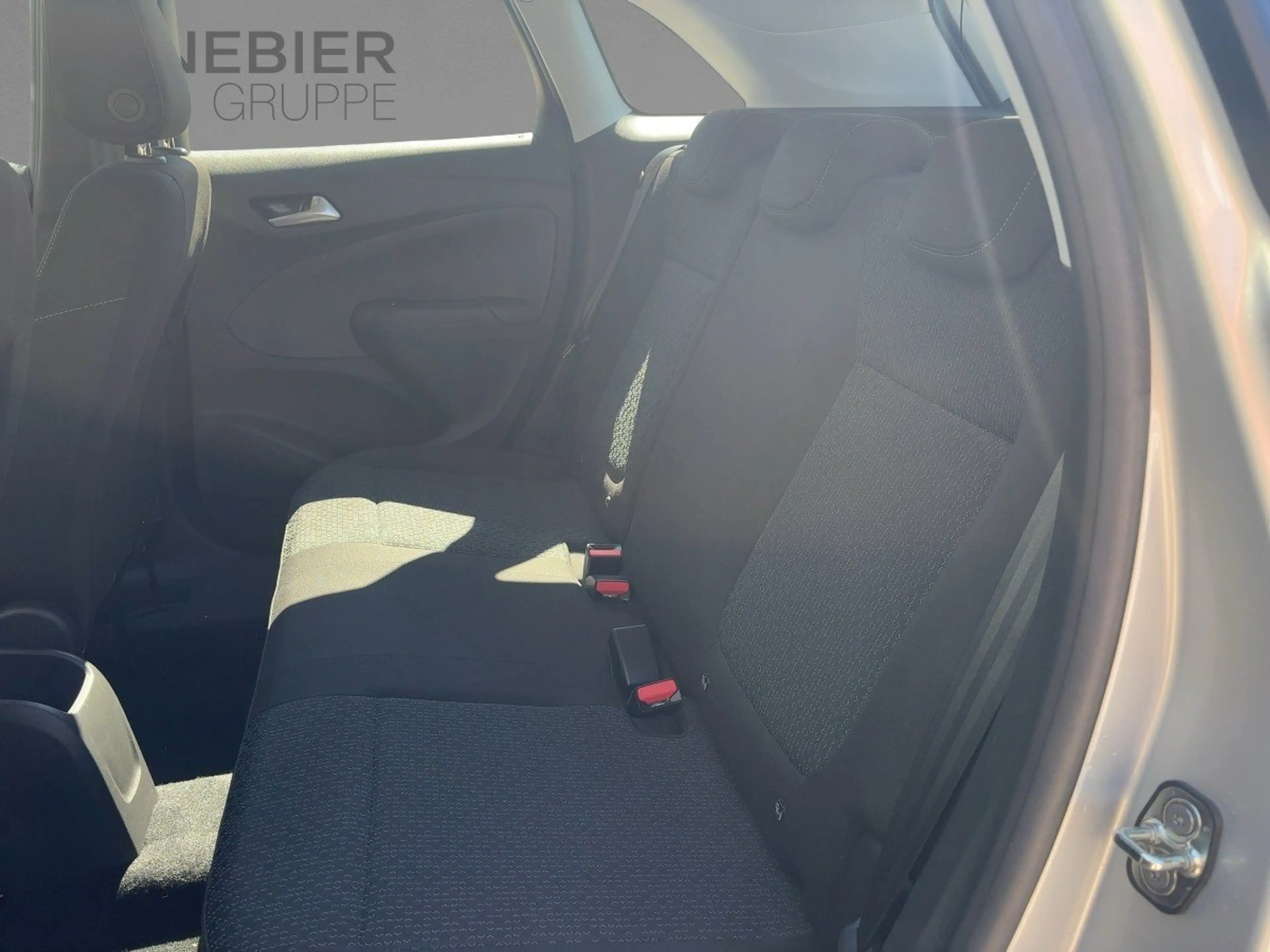 Opel Crossland Elegance LED KeyLess LM — photo 10