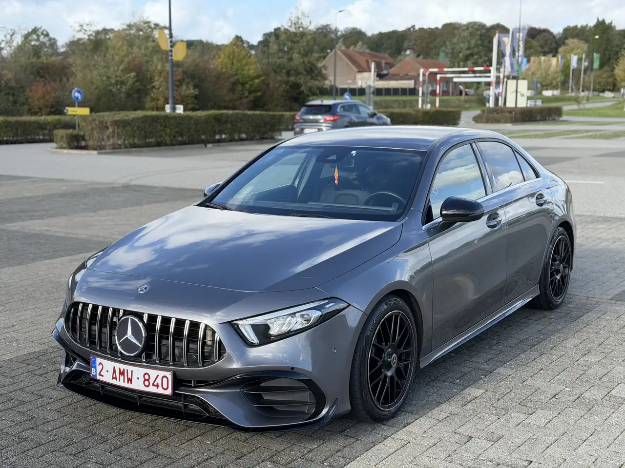 Mercedes-Benz A 180