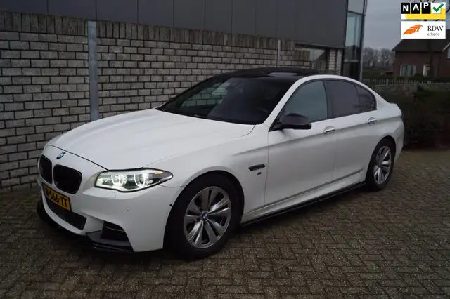 BMW M550 5-serie M550D X Drive Autom Schuifkdak Leder Navi