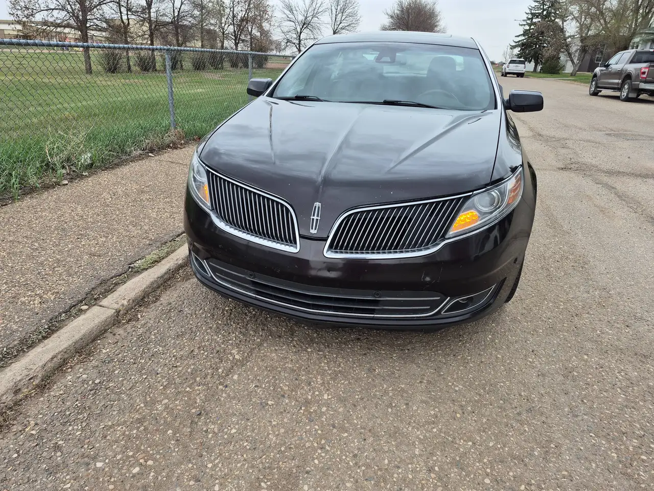 Lincoln MKS снимка Lincoln MKS