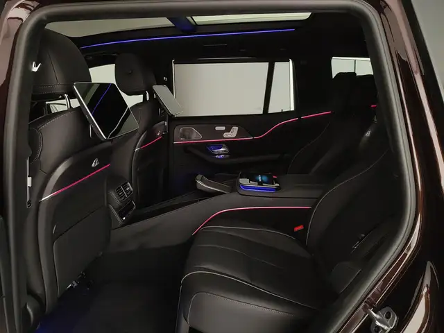 Mercedes-Benz GLS 600 view 10