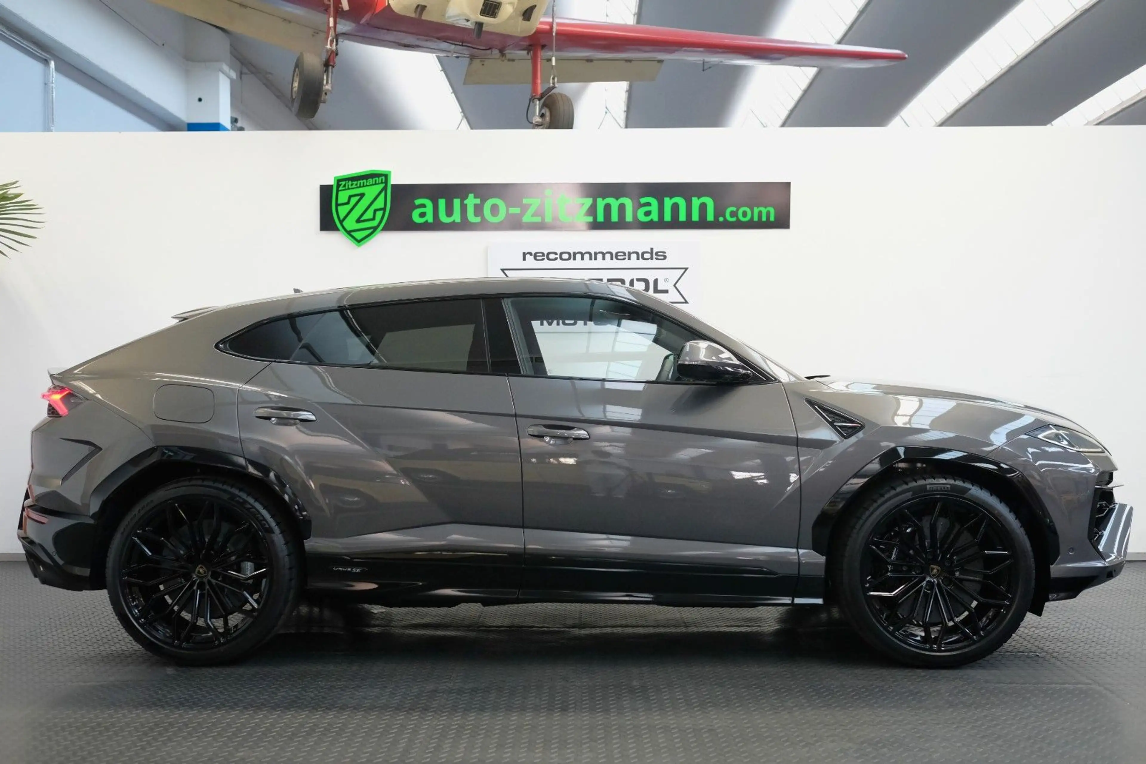 Lamborghini Urus SE/CARBON/PANO/B&O/NIGHT/STYLE/MASSAGE/AHK — photo 4